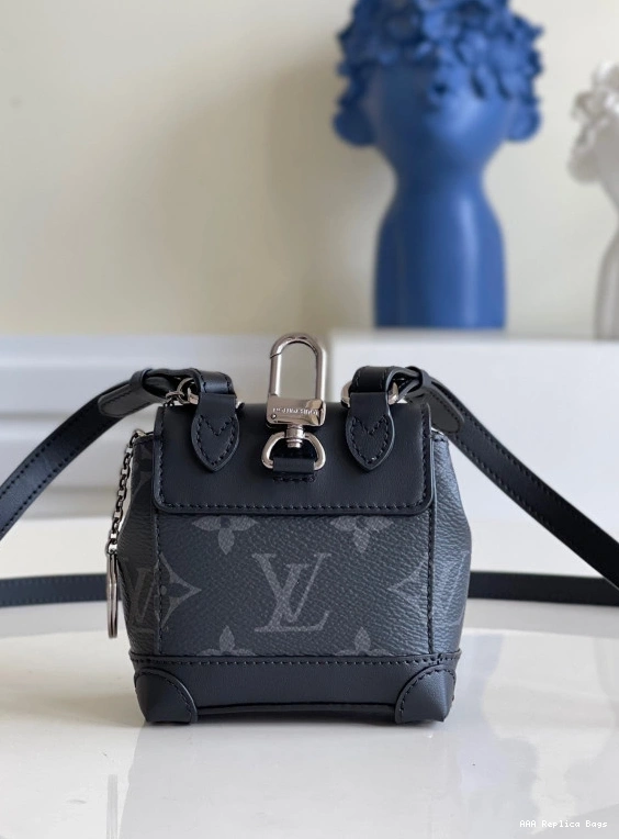 Aaa replica ru STEAMER POUCH LOUIS MINI VUITTON 0723